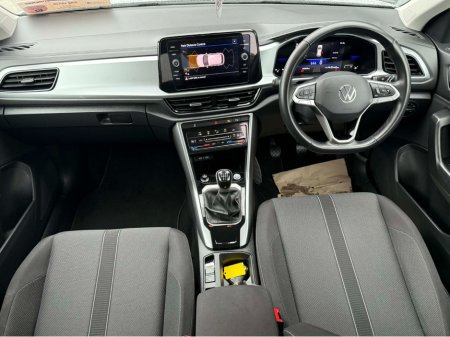 2024 Volkswagen T-Roc - thumbnail 7