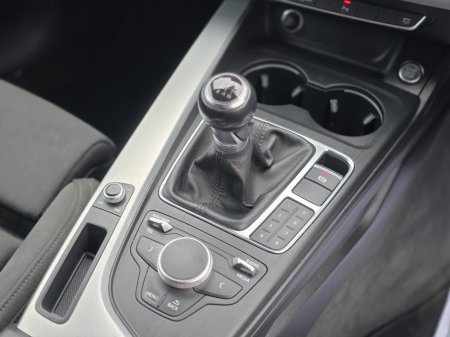 2017 Audi A4 - thumbnail 10