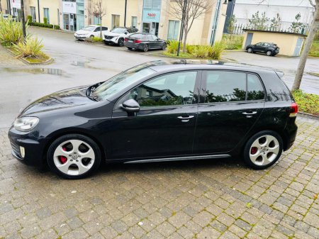 2013 Volkswagen Golf  €13,950