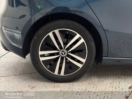 2022 Mercedes-Benz A Class A180d A/T Progressive €335pm €33,900 thumbnail