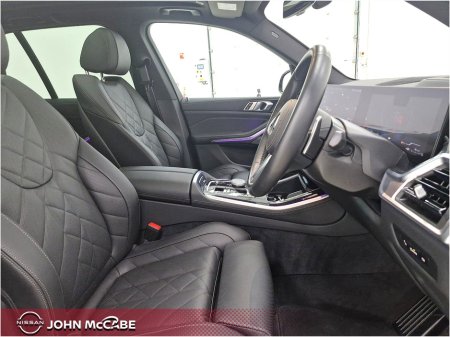 2025 BMW X5 50E M SPORT PRO PACK PHEV AUTO                           *RETAIL PRICE €98,950 - €2,000 SCRAPPAGE* FLEXIBLE FINANCE OFFERS AVAILABLE €96,950 thumbnail