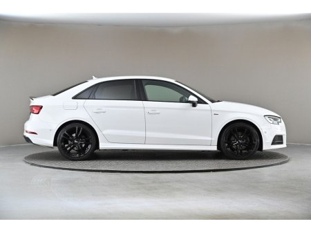 2018 Audi A3 - thumbnail 11