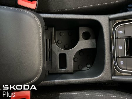 2024 Skoda Kodiaq Ambition 2.0TDI 150bhp DSG 7 Seater €48,950 thumbnail