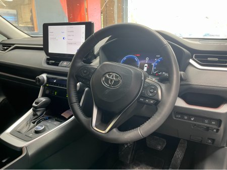 2024 Toyota Rav4 - thumbnail 10