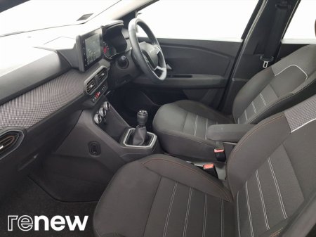 2024 Dacia Sandero Stepway TCe 90 STEPWAY Essential €20,495 thumbnail