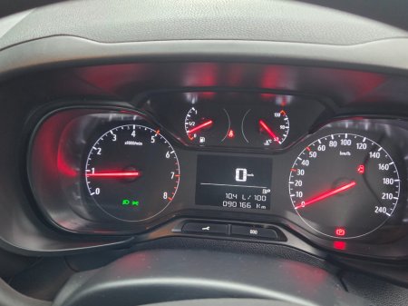 2021 Opel Combo  €12,499 thumbnail