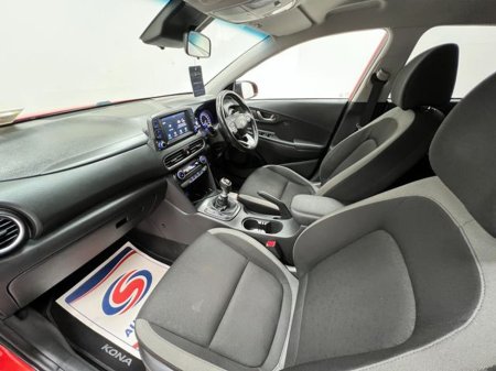 2019 Hyundai Kona - thumbnail 16