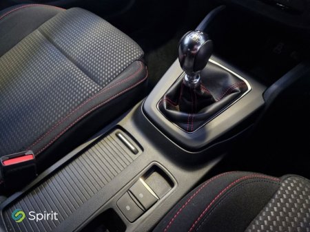 2023 Ford Focus ST-LINE 1.0T €25,900 thumbnail