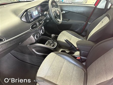 2023 Fiat Tipo CROSS 1.0 100 BHP 5DR *1 OWNER - PRISTINE CAR - IN STOCK & READY FOR COLLECTION!* €18,900