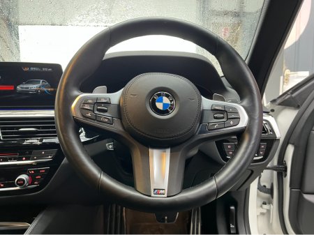 2017 BMW 5 Series €22950 2017 BMW 530E M SPORT IPERFORMANCE 2.0 AUTOMATIC / CRUISE CONTROL / 360° PARKING CAMERA / ELECTRIC MEMORY & HEATED SEATS / PADDLE SHIFTERS / AMBIENT LIGHTS €22,950 thumbnail