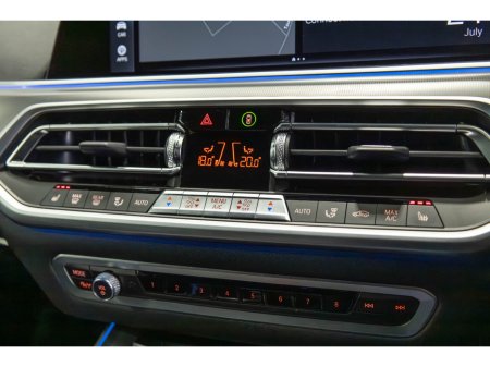 2022 BMW X5 xDrive45e M Sport €56,950 thumbnail