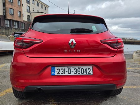 2023 Renault Clio - thumbnail 6