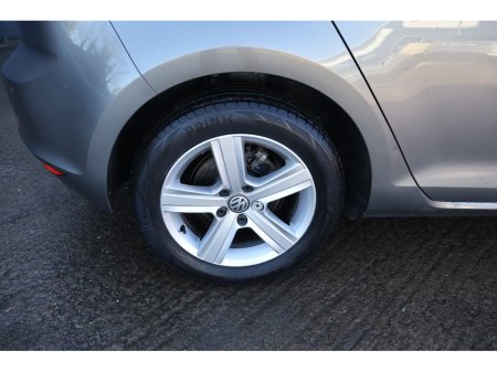 2016 Volkswagen Golf - thumbnail 12