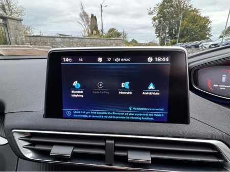 2017 Peugeot 3008 ACTIVE 1.6 BLUE HDI 120 4 4DR €17,950 thumbnail