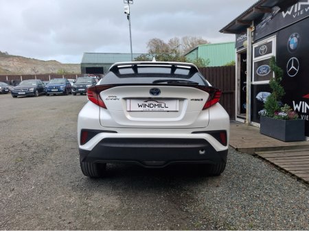 2022 Toyota C-HR 1.8 HYBRID SOL 4DR AUTO €21,500