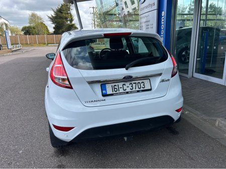 2016 Ford Fiesta - photo 6