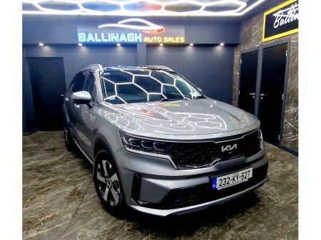 2023 Kia Sorento 2.2 K4 4X2 Diesel 7 seats €42,950 thumbnail