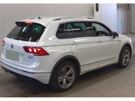 2019 Volkswagen Tiguan - photo 3