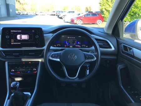2023 Volkswagen T-Roc LIFE 1.0 TSI MANUAL - GRANDONS €25,995 thumbnail