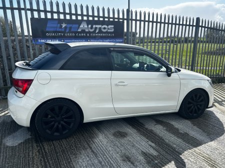 2013 Audi A1 - thumbnail 11