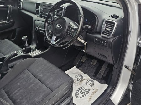 2017 Kia Sportage - thumbnail 27