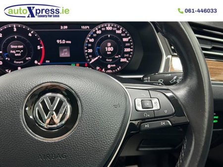 2019 Volkswagen Passat 2.0 TDI HIGH LINE Automatic, Reversing camera €26,995 thumbnail