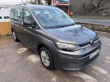 2025 Volkswagen Caddy Maxi Life LIFE TDI 122BHP A7F 5DR A €42,500 thumbnail
