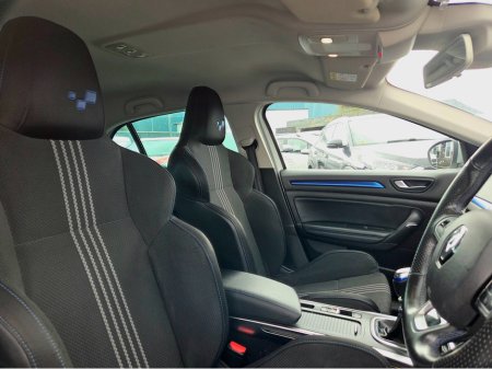 2019 Renault Megane - thumbnail 17