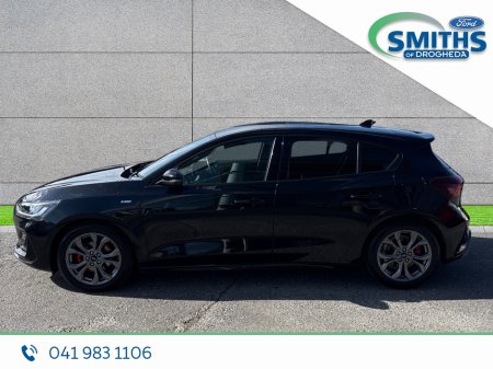 2023 Ford Focus - thumbnail 5