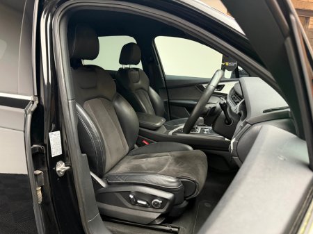 2019 Audi Q7 - thumbnail 11