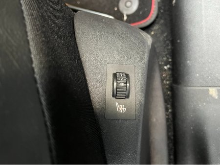 2020 Peugeot 2008 €17950! 2020 PEUGEOT 2008 AUTOMATIC GT LINE 1.2 AUTOMATIC / REVERSE CAMERA / HEATED SEATS €17,950 thumbnail