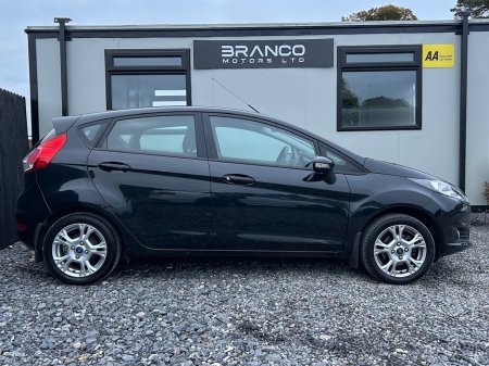 2017 Ford Fiesta ZETEC 1.25 60PS M5 5DR MCA 4DR €10,950