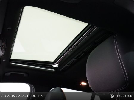 2023 Mercedes-Benz EQC *PREMIUM PLUS* 400 AMG LINE: OBSIDIAN BLACK METALLIC, ARTICO LEATHER, SUNROOF, 360 CAMERA, HEADS UP DISPLAY, 21” DIAMOND CUT TURBINE ALLOYS, KEYLESS €45,945 thumbnail