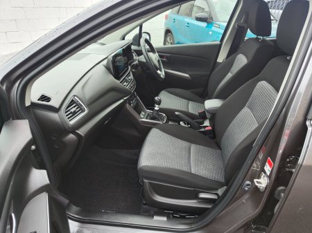 2023 Suzuki S-CROSS 1.4 Mild Hybrid Motion €24,950 thumbnail