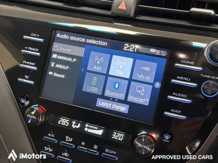 2020 Toyota Camry HYBRID AUTOMATIC €24,800 thumbnail