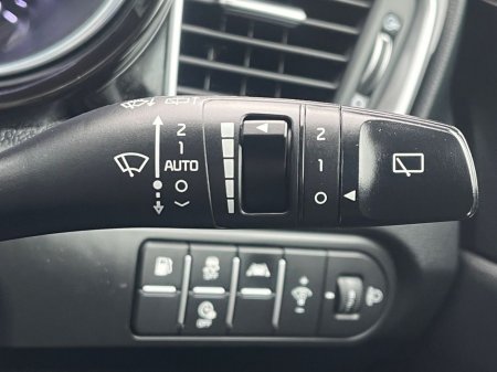 2021 Kia Ceed - view 4