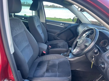 2015 Volkswagen Tiguan - thumbnail 18