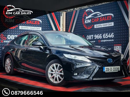 2020 Toyota Camry Low Mileage €31,450