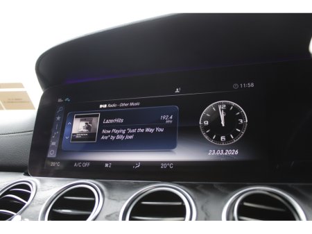 2019 Mercedes-Benz E Class - thumbnail 13