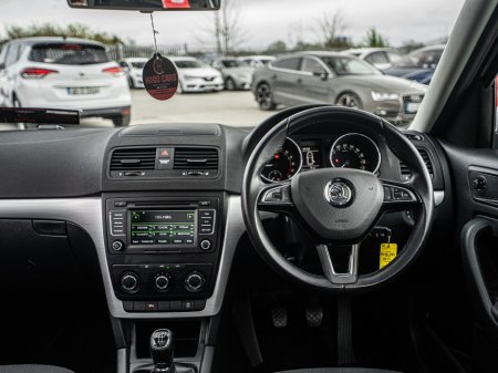 2014 Skoda Yeti - thumbnail 9