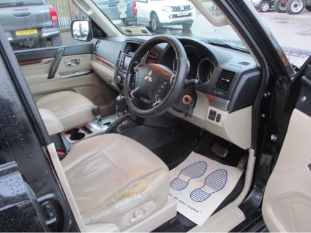 2012 Mitsubishi Pajero 3.2 DID UTILITY AUTO €17,995 thumbnail