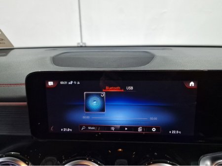 2023 Mercedes-Benz EQB 300 AMG LINE PREMIUM (PAN ROOF / 7 SEATER) 4MATIC AUTOMATIC **ONE OWNER / APPLE CARPLAY / BLIND SPOT ASSIST / ELECTRIC SUNROOF / ELECTRIC BOOTLID / REVERSE CAMERA / WIRELESS PHONE CHARGING** €39,900 thumbnail