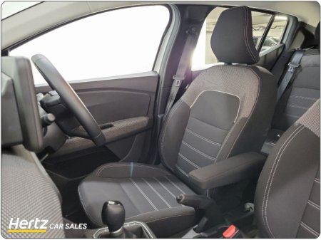 2023 Dacia Sandero EXPRESSION 1.0 Petrol Automatic €15,990 thumbnail