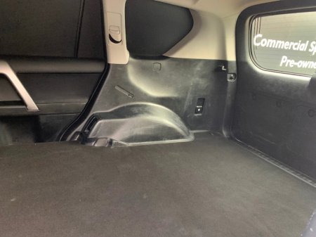 2022 Toyota Landcruiser 2.8 LWB AUTO COMMERCIAL // PRICE EXCL. VAT // GREAT CONDITION // 09/26 CVRT // ONE OWNER // FULL SERVICE HISTORY // €32,479 thumbnail