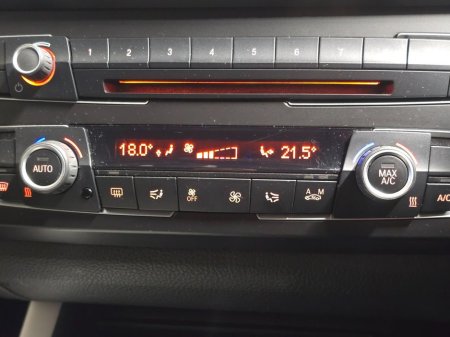 2014 BMW 1 Series 116 SE 5DR Automatic €11,950 thumbnail