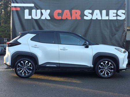 2023 Toyota Yaris Cross 1.5 Hybrid CVT Luna Sport €19,950