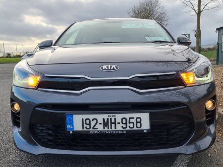 2019 Kia Rio - thumbnail 5