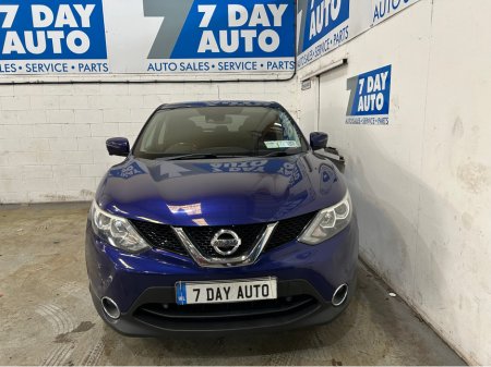 2015 Nissan Qashqai - thumbnail 2