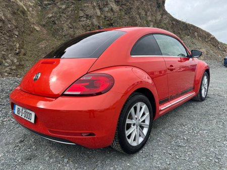 2018 Volkswagen Beetle - thumbnail 3