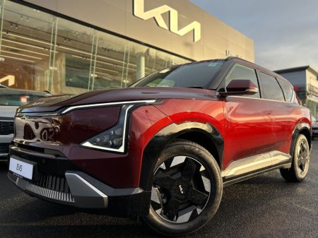 2026 Kia EV5 Earth 2 ( Range 530km ) €49,495 thumbnail